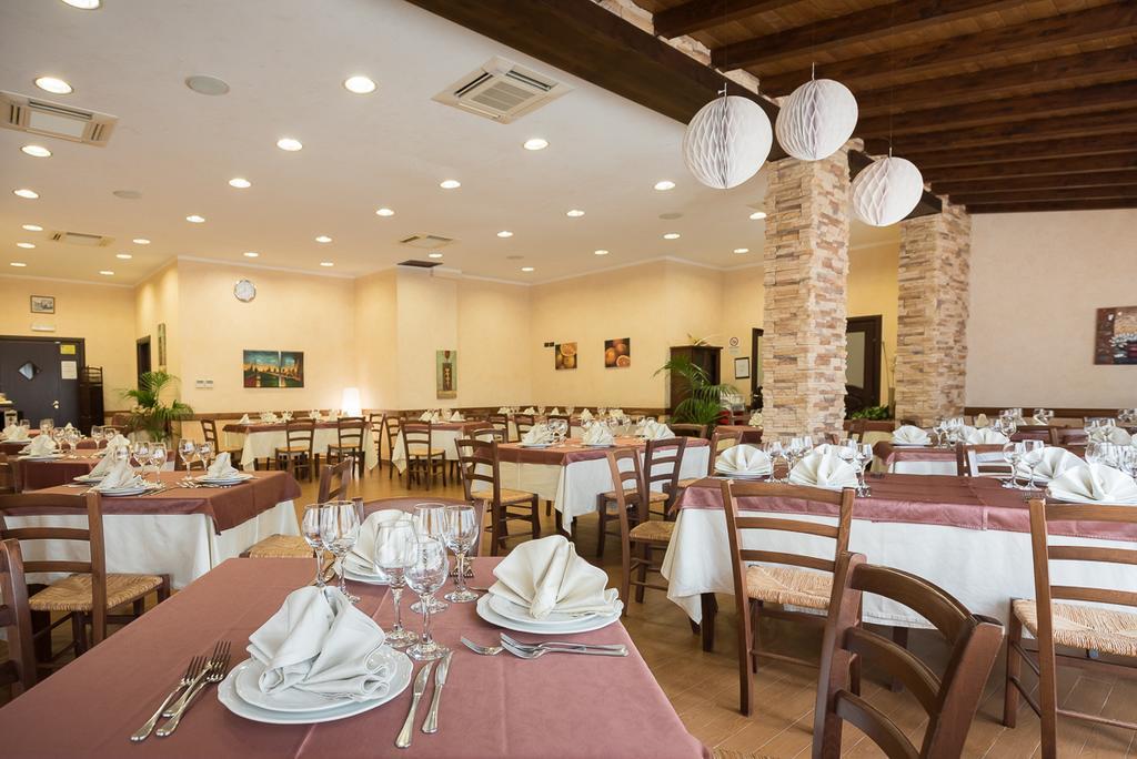Valle Himara Vendégház Piana Degli Albanesi Kültér fotó