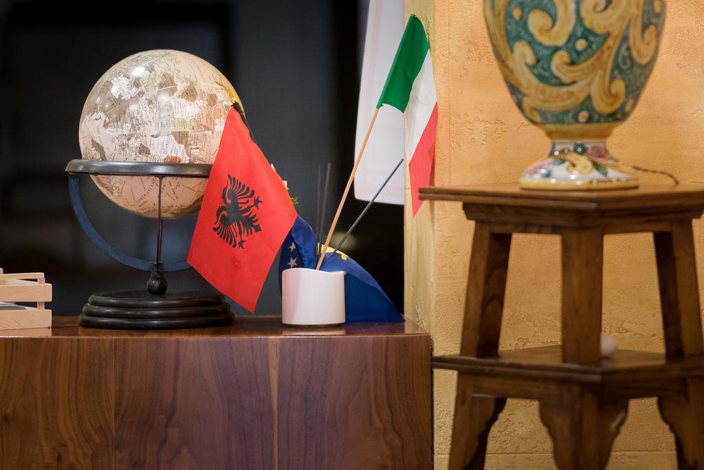 Valle Himara Vendégház Piana Degli Albanesi Kültér fotó
